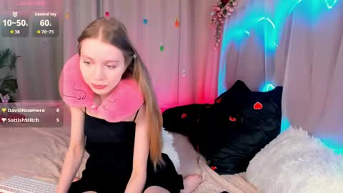 Snapshot of lada2k4 chatting on 04.29.26 Lada online show from 04.29.26