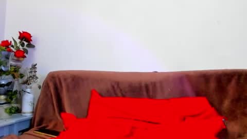 Laden And Juan online show from 03.12.25