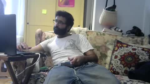 Snapshot of ladex96 chatting on 10.07.25 Ali online show from 10.07.25