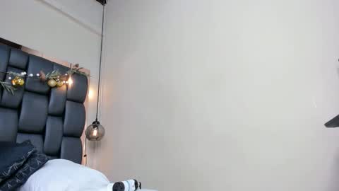 LADY  online show from 01.08.26