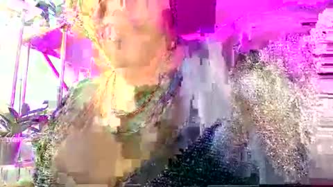 Lady Gloria online show from 12.15.25