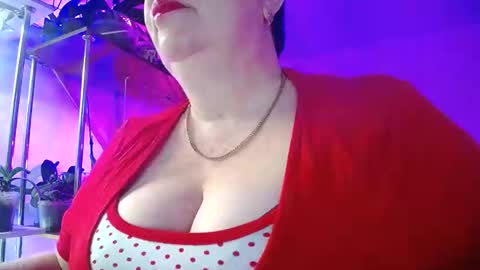 Lady Gloria online show from 02.03.26