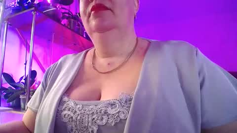 Lady Gloria online show from 03.09.26