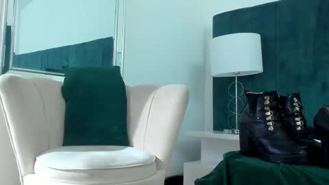 Lady godss online show from 12.29.24