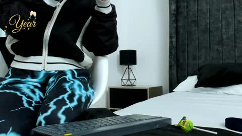 Lady godss online show from 12.30.24