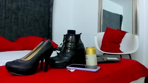 Lady godss online show from 01.10.25