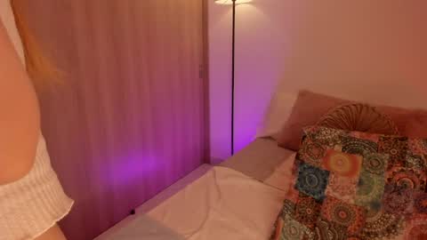 Gaby  online show from 03.29.26