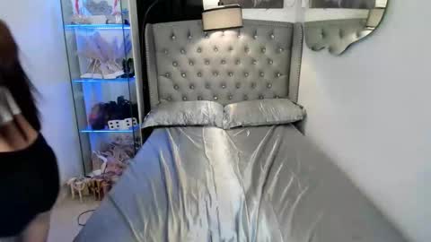 lady_moriseth online show from 03.03.26