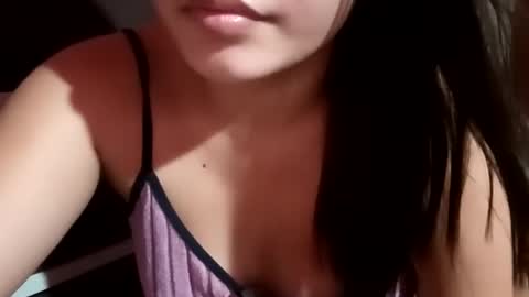 Snapshot of lady_rose19 chatting on 11.30.25 kitty online show from 11.30.25