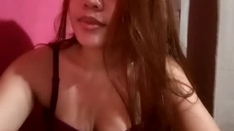 Snapshot of lady_rose19 chatting on 07.20.26 kitty online show from 07.20.26
