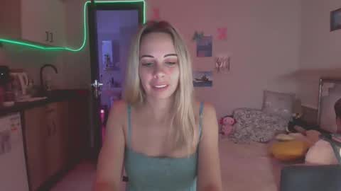 lady_smile69 online show from 10.07.25