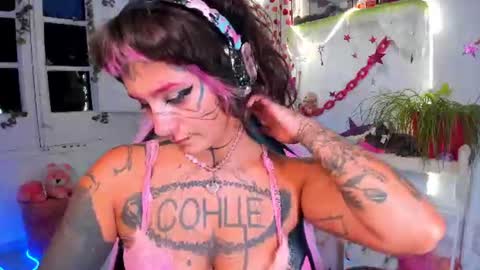 Mia online show from 07.27.26