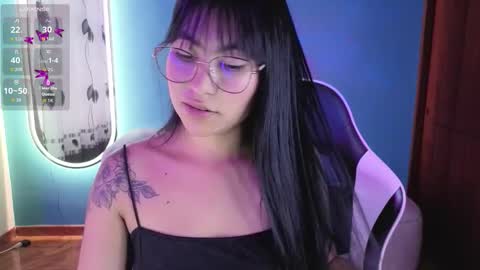 Snapshot of lady_violet_bridgerton_a chatting on 09.15.25 Lady Violet Bridgerton online show from 09.15.25