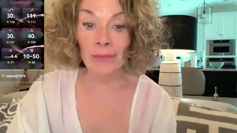 Ladybabs online show from 04.15.26