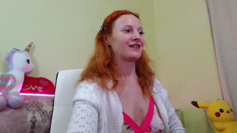 Sima Ladybigsmile online show from 02.09.25