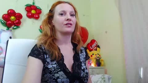 Sima Ladybigsmile online show from 02.25.25