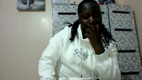 lindah32 online show from 12.30.24