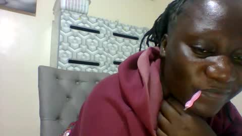 lindah32 online show from 01.17.25