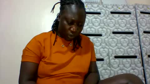 lindah32 online show from 01.26.25