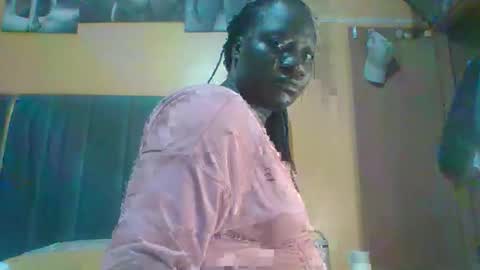 Snapshot of ladyblossoms19 chatting on 06.07.26 lindah32 online show from 06.07.26