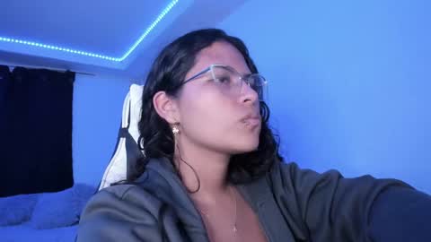  Lady  online show from 02.01.25