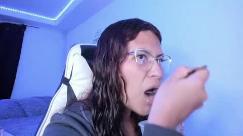  Lady  online show from 09.30.25