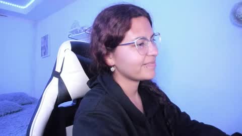  Lady  online show from 10.01.25