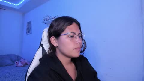 Snapshot of ladybrown_16 chatting on 01.17.26 Lady online show from 01.17.26