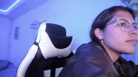 Snapshot of ladybrown_16 chatting on 02.03.26 Lady online show from 02.03.26