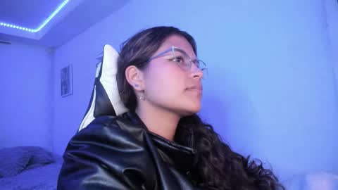 Snapshot of ladybrown_16 chatting on 02.05.26 Lady online show from 02.05.26