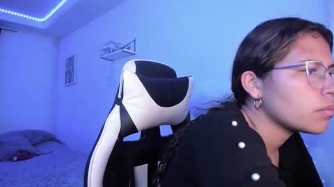 Snapshot of ladybrown_16 chatting on 02.12.26 Lady online show from 02.12.26