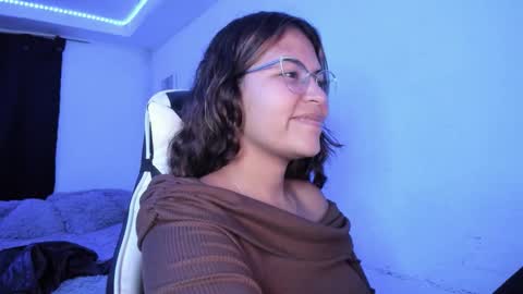 Snapshot of ladybrown_16 chatting on 02.24.26 Lady online show from 02.24.26