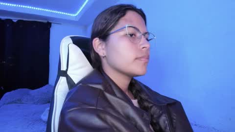 Snapshot of ladybrown_16 chatting on 02.28.26 Lady online show from 02.28.26