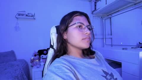  Lady  online show from 04.05.26