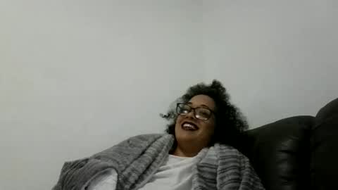 Stephanie online show from 11.14.25