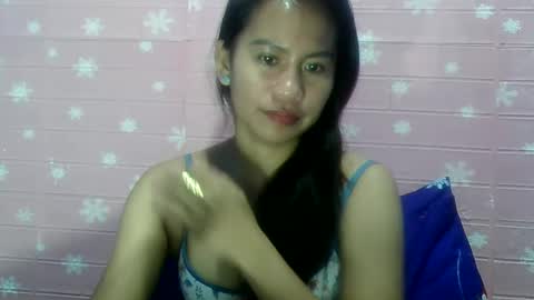 Snapshot of ladyinred201 chatting on 03.01.25 ladyinred201 online show from 03.01.25