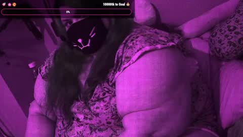 Snapshot of ladykitsunebig chatting on 05.06.26 ladykitsunebig online show from 05.06.26