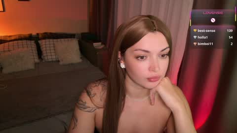 Snapshot of ladylancaster chatting on 04.18.26 ladylancaster online show from 04.18.26