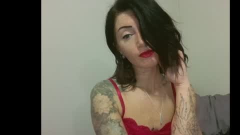 Snapshot of ladylane393 chatting on 04.29.26 ladylane393 online show from 04.29.26