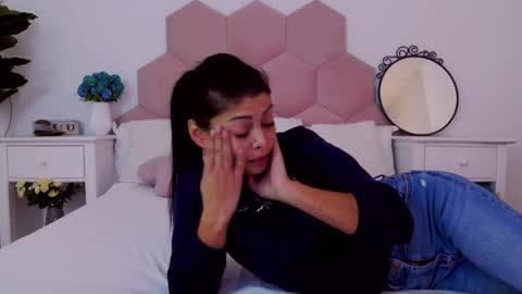 Snapshot of ladyliia chatting on 01.03.25 Lia online show from 01.03.25