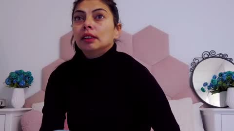 Snapshot of ladyliia chatting on 01.07.25 Lia online show from 01.07.25