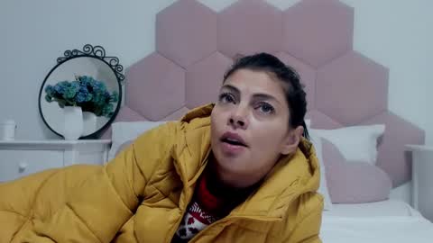 Snapshot of ladyliia chatting on 01.18.25 Lia online show from 01.18.25