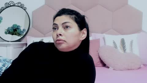 Snapshot of ladyliia chatting on 01.30.25 Lia online show from 01.30.25