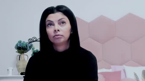 Snapshot of ladyliia chatting on 02.04.25 Lia online show from 02.04.25