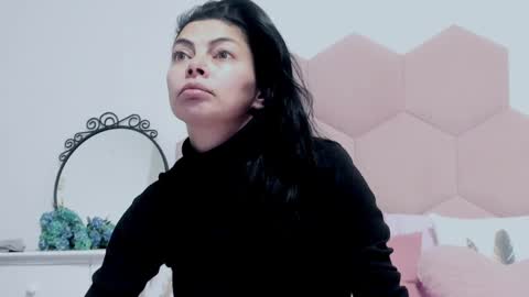 Snapshot of ladyliia chatting on 02.10.25 Lia online show from 02.10.25