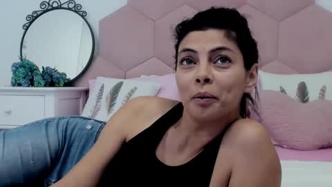 Snapshot of ladyliia chatting on 02.11.25 Lia online show from 02.11.25