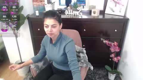 Snapshot of ladyliia chatting on 02.11.26 Lia online show from 02.11.26