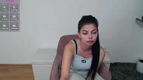 Snapshot of ladyliia chatting on 05.18.26 Lia online show from 05.18.26