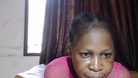 Snapshot of ladylilasexy chatting on 04.25.26 sexylila online show from 04.25.26