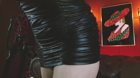 ladylunatikka online show from 03.07.26